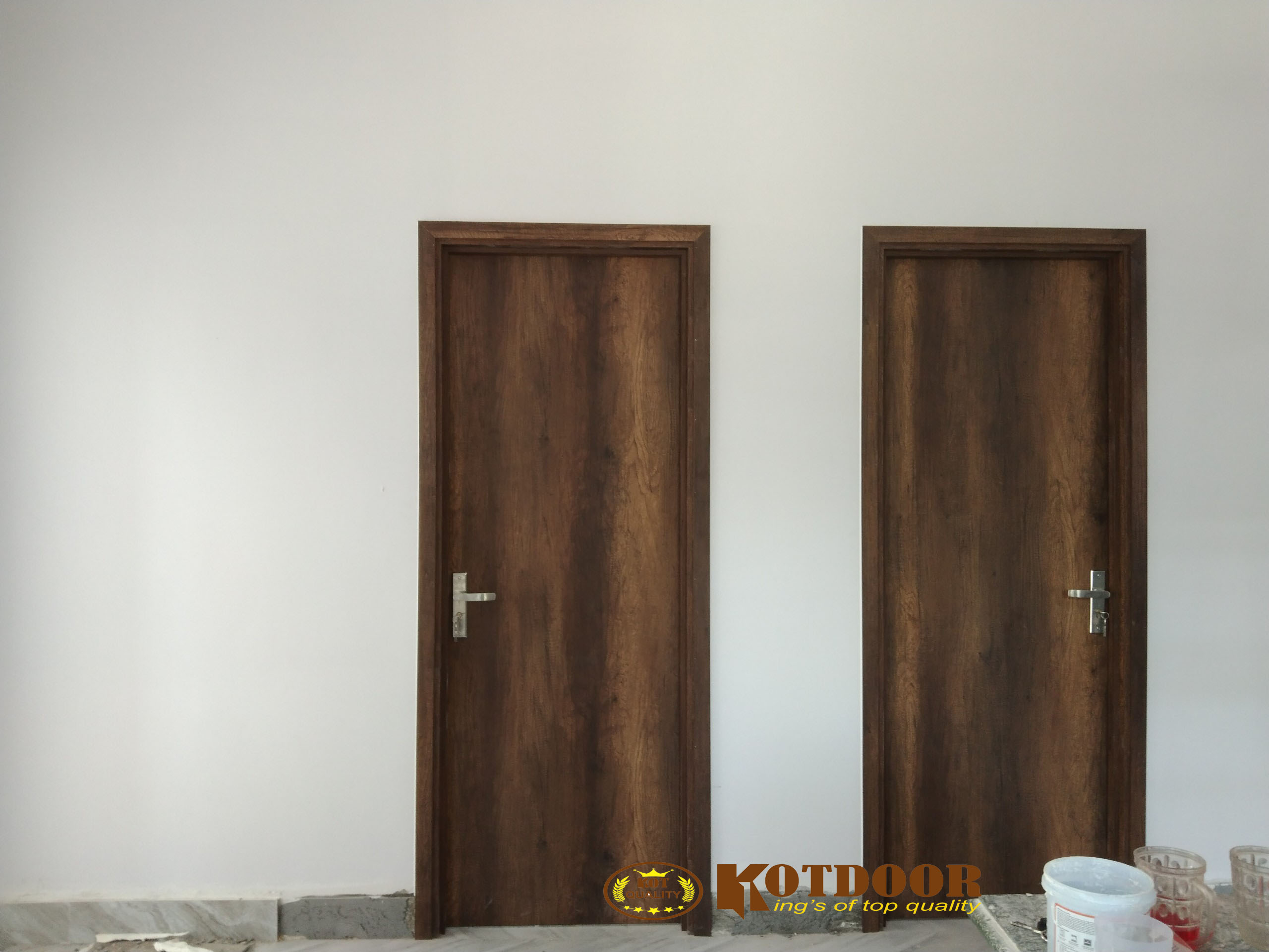 Cửa gỗ công nghiệp giá rẻ- mẫu cửa phòng ngủ đẹp