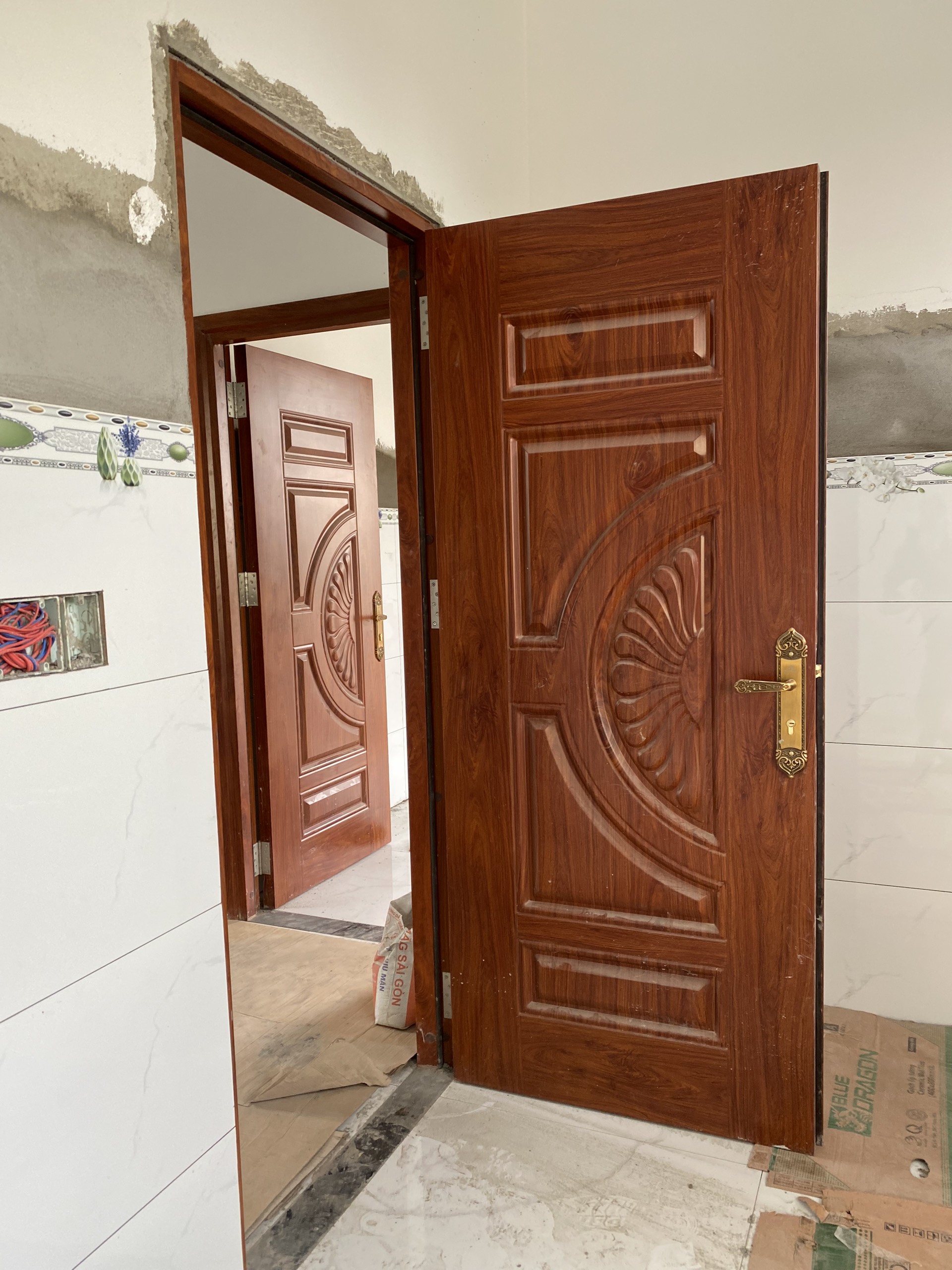 Giá cửa thép vân gỗ tại Gia Lai  mẫu cửa đẹp