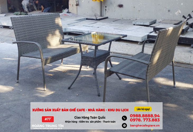 Bộ bàn ghế nhựa giả mây giá thanh lý, rất hợp mở quán cafe ở Quận 12
