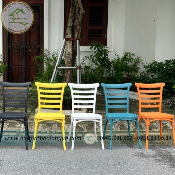 Ghế cafe nhựa đúc nguyên khối song ngang