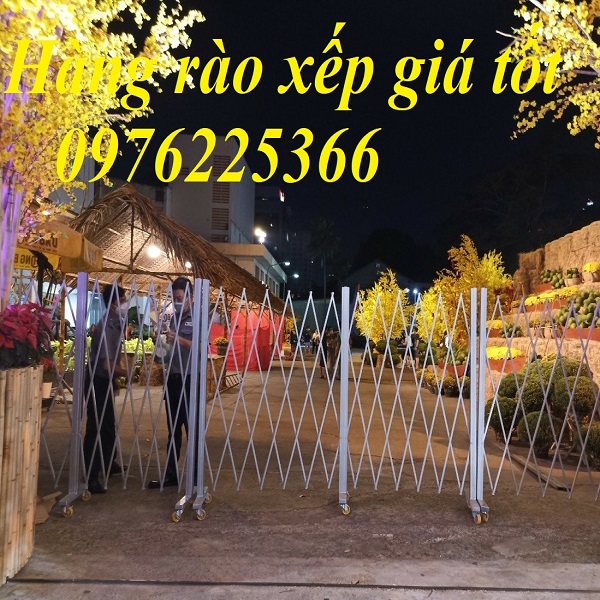 Hàng rào xếp gọn chữ T, Hàng rào xếp kéo tay di động ,Hàng rào xếp