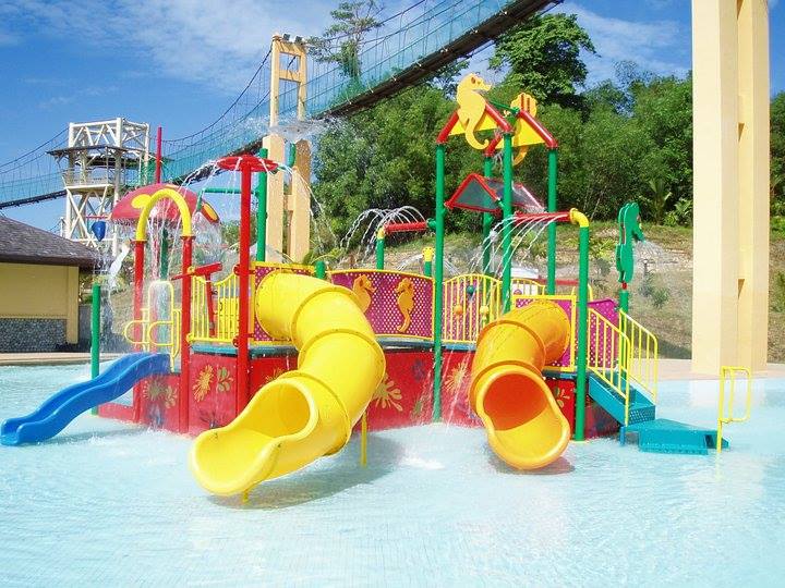 Chuyên thi công lắp đặt các thiết bị cho sân chơi nước