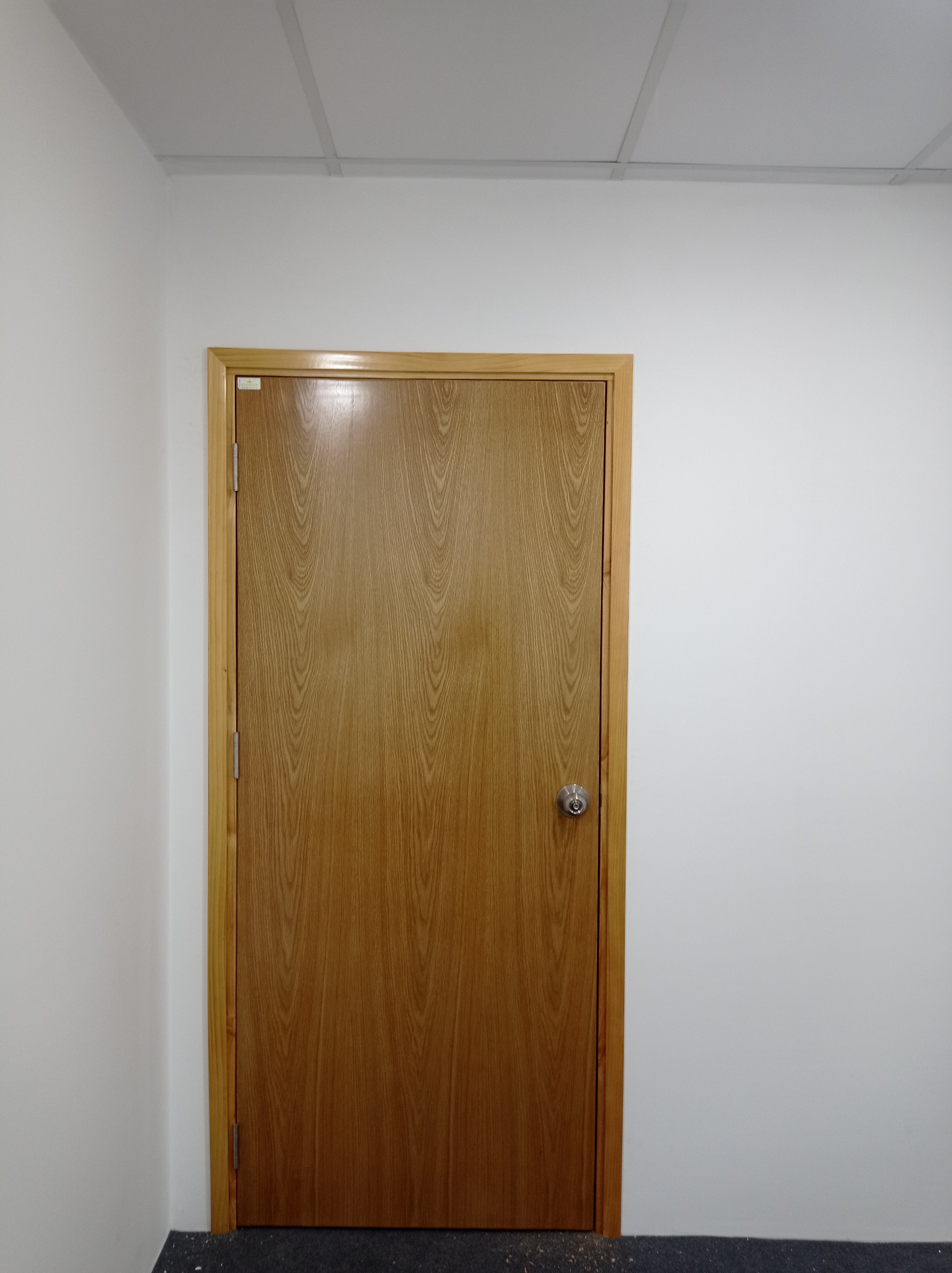 Cửa gỗ MDF veneer tại Nha Trang  Mâu cửa phòng đẹp