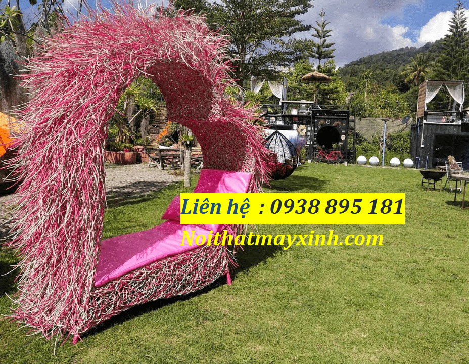 Mẫu ghế trái tim chụp hình  check in bằng mây tre đan độc đáo