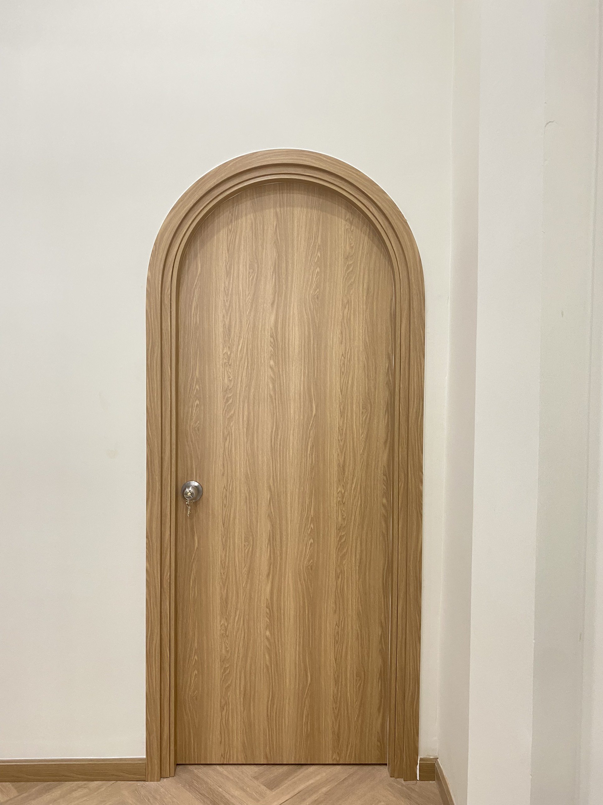 Cửa vòm nhựa composite tại Tân Phú- Mẫu cửa hiện đại