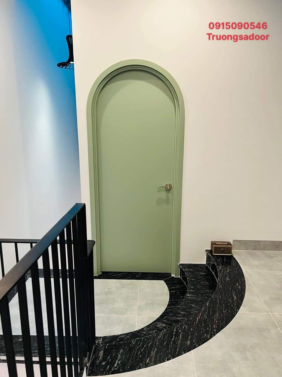 cửa vòm tại hòa bình door- giá tại xưởng