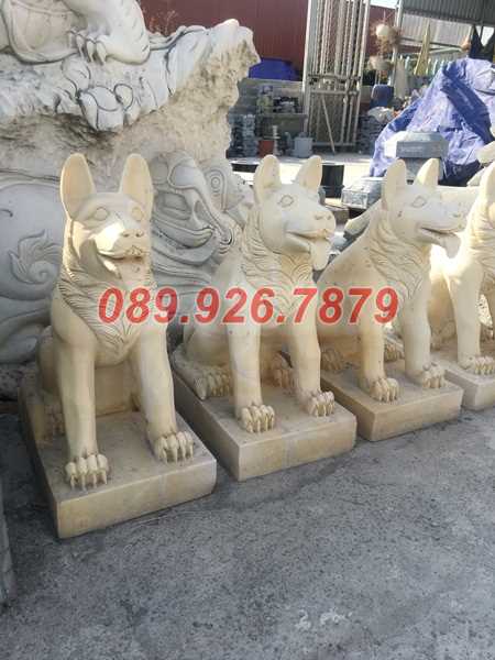 Mẫu chó canh cổng bằng đá xanh rêu đẹp bán Bình Phước