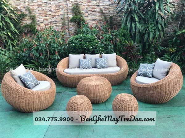 Bàn ghế mây nhựa hình trứng để phòng khách, sân vườn