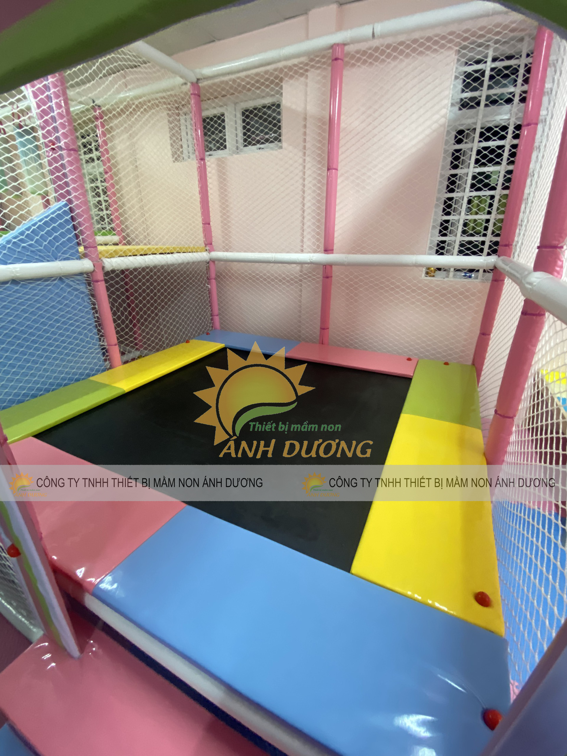 Thi công thiết kế khu vui chơi liên hoàn cho trẻ em trọn gói