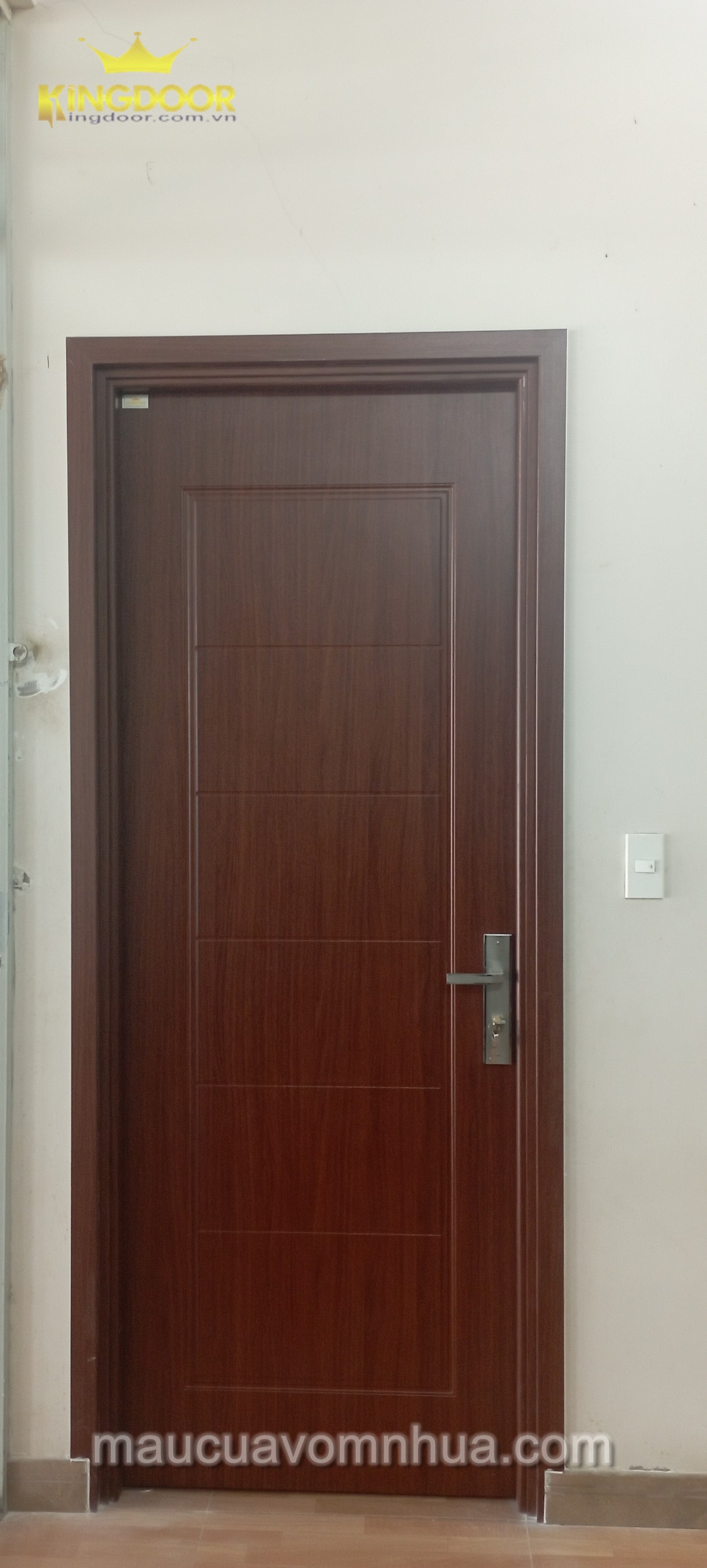 Cửa nhựa giả gỗ composite Nha Trang Khánh Hòa