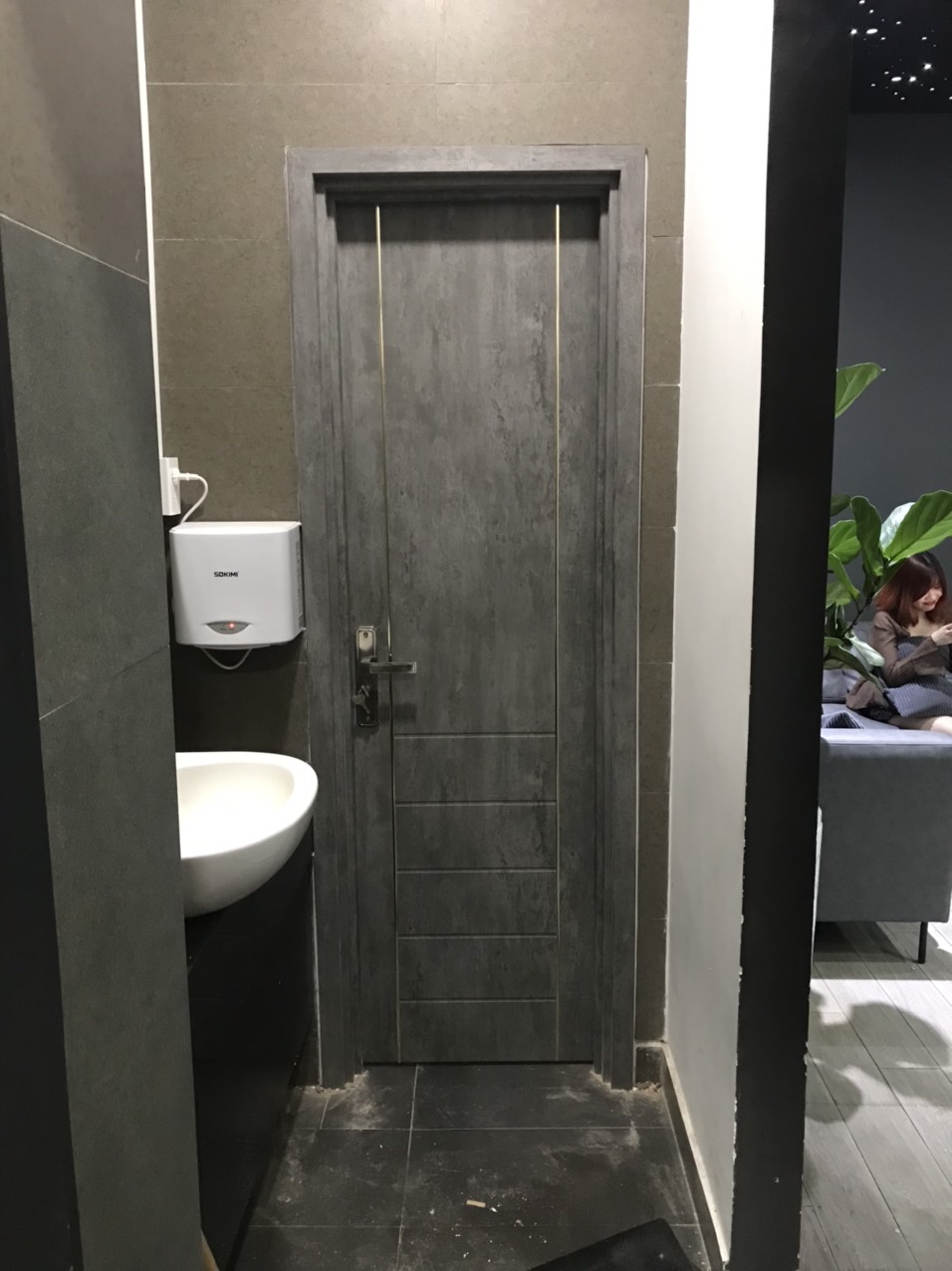 Cửa nhựa composite tại Bàu Bàng- Bình Dương- Cửa phòng ngủ giá rẻ