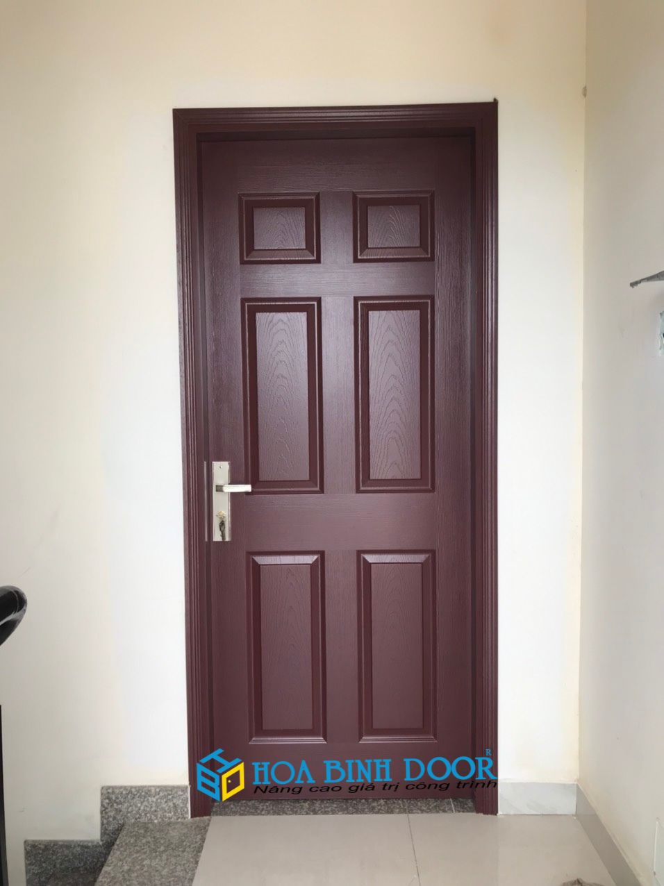 Mẫu cửa gỗ phòng ngủ giá tốt tại  TP HCM