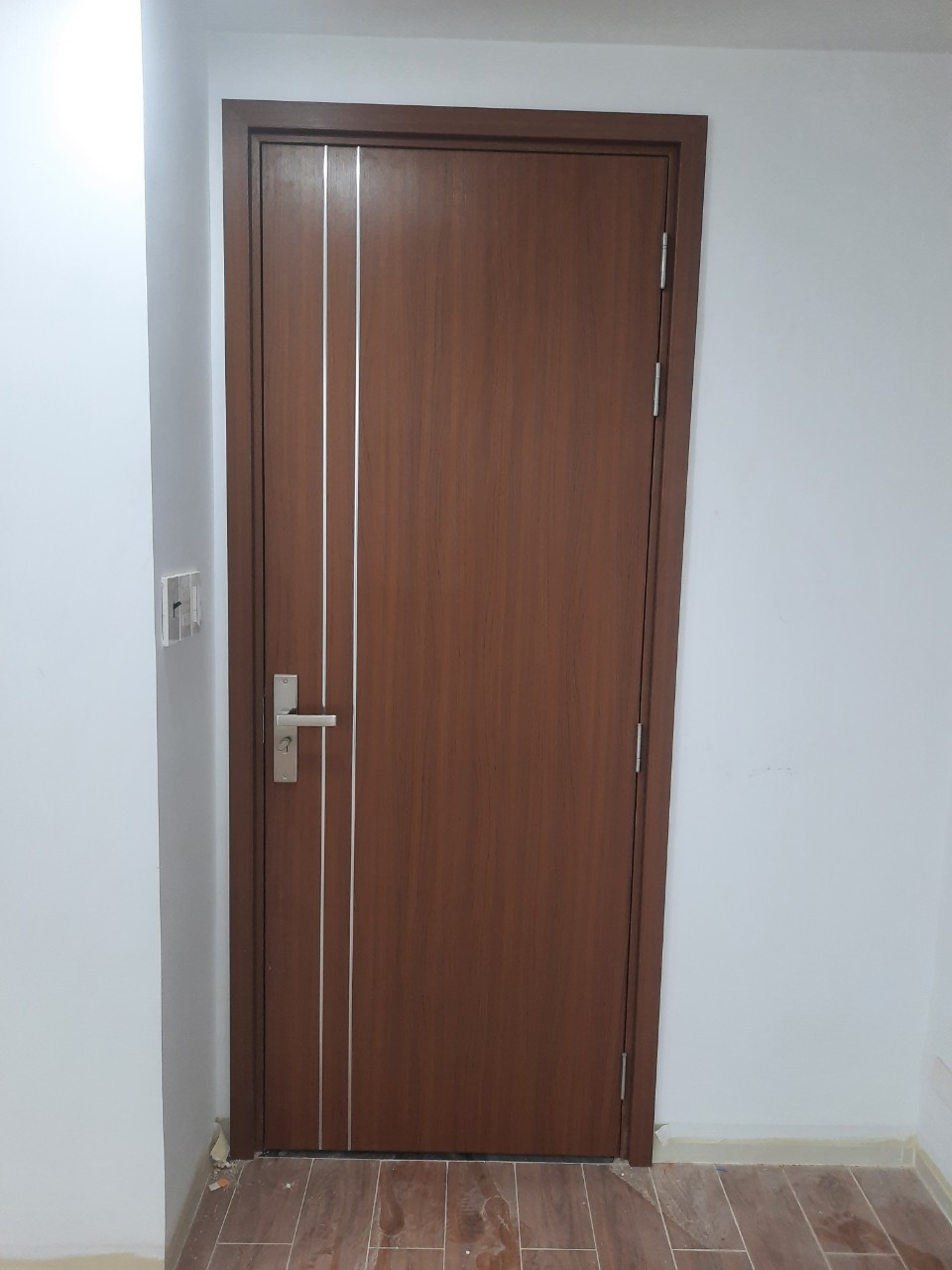 Cửa Nhựa Composite Tại Trà Vinh - Cửa Nhựa Giả Gỗ Giá Rẻ