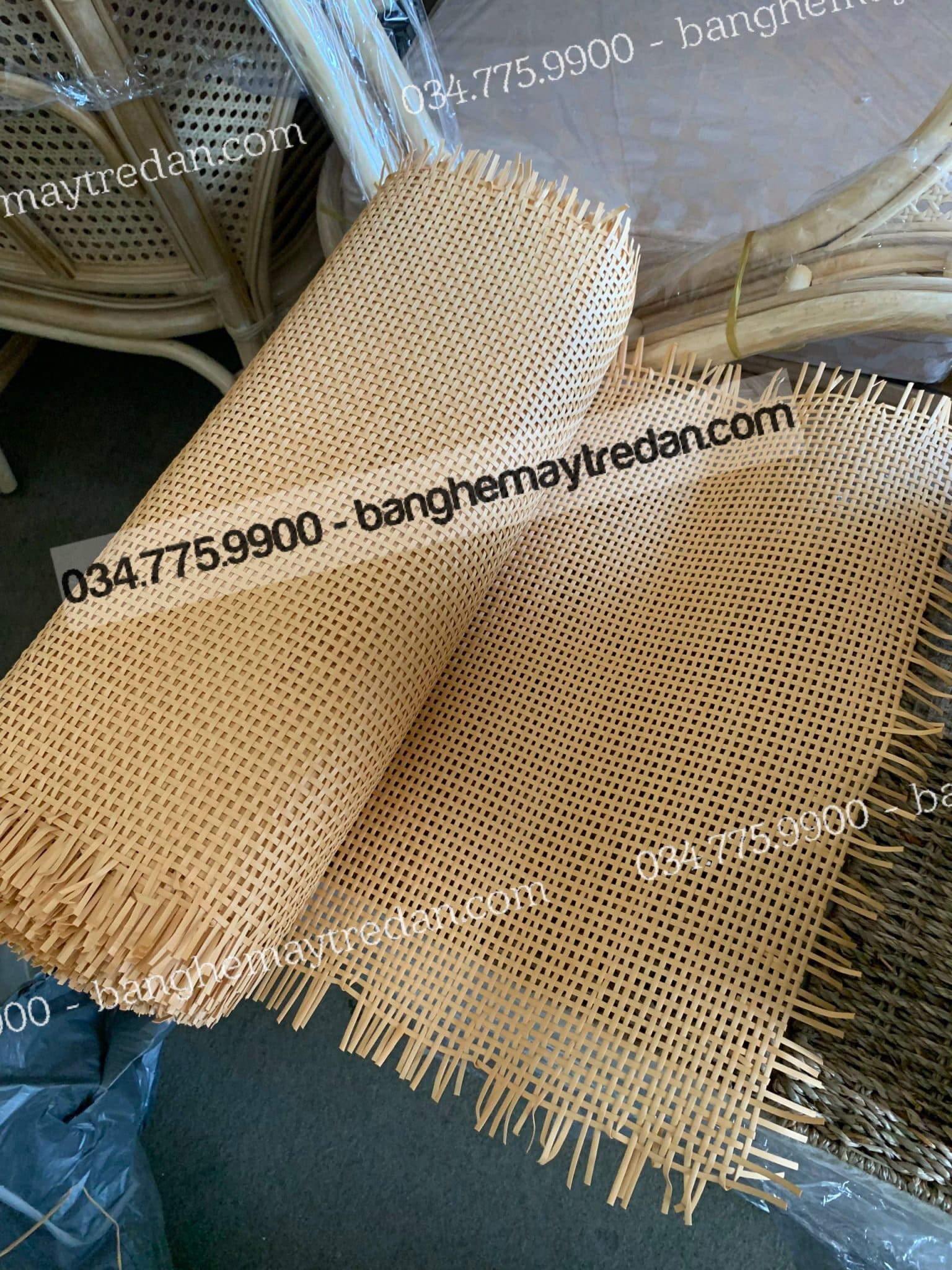 Tấm lưới mây nhựa đan ô vuông để thi công nội thất