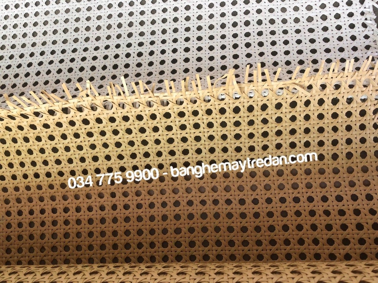Lưới mắt cáo giả mây thiết kế thi công nội thất