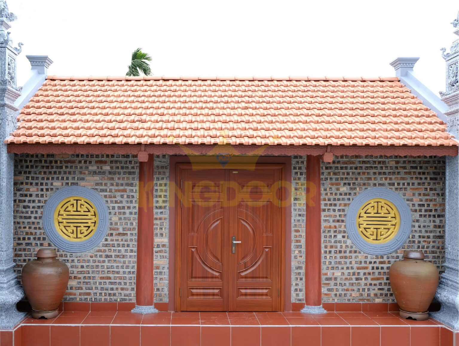 So sánh cửa thép vân gỗ và cửa nhôm Xingfa chi tiết nhất