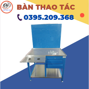 Bàn thao tác mặt bàn inox có bảng treo