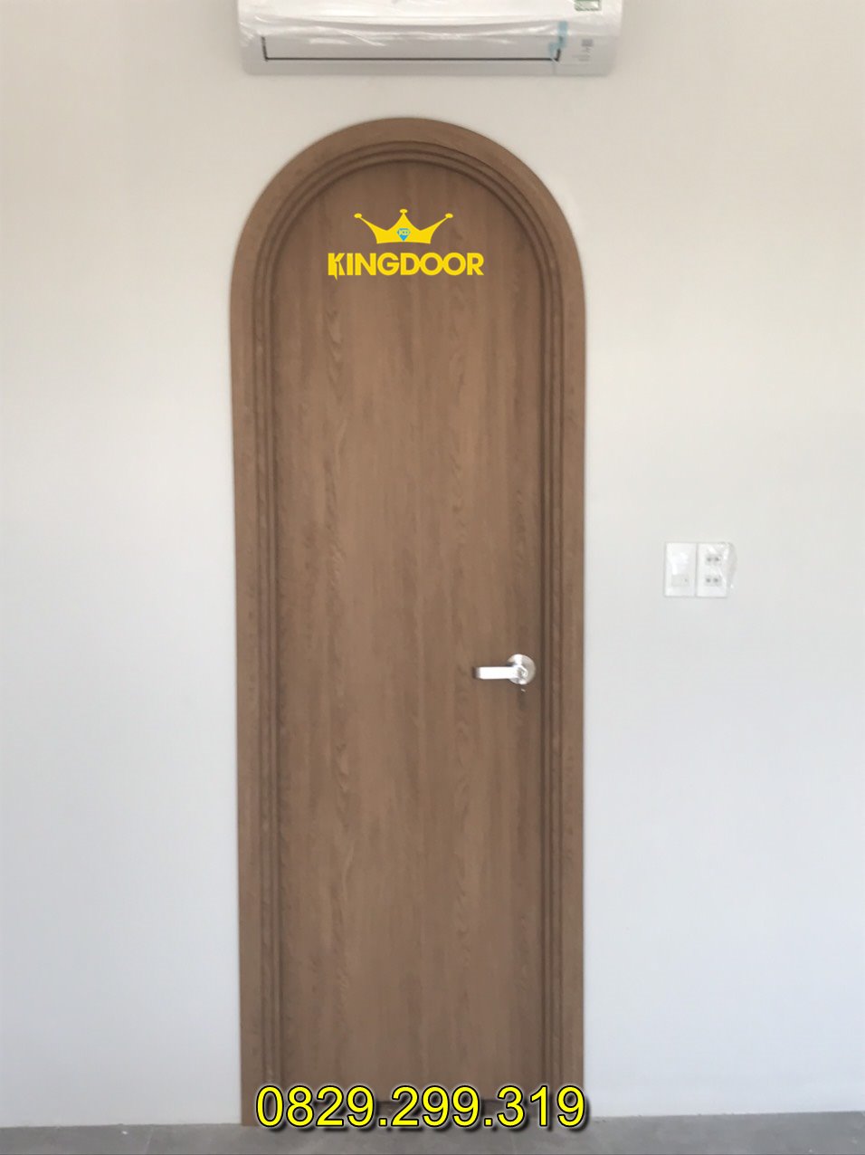 Cửa vòm nhựa Composite Kingdoor - Hàng tại xưởng