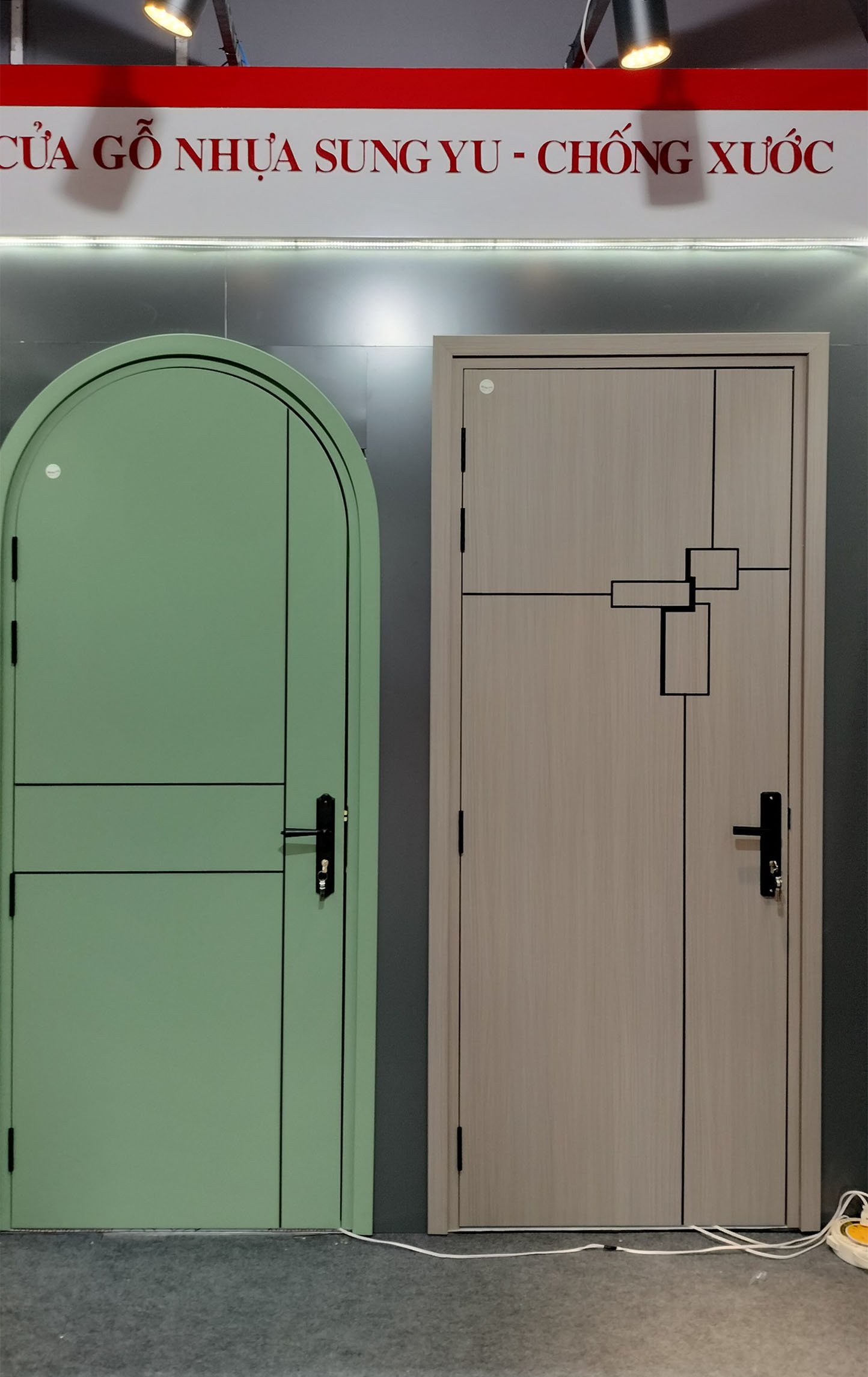 Cửa nhựa composite tại Trảng Bàng- tây Ninh- Cửa nhựa giả gỗ