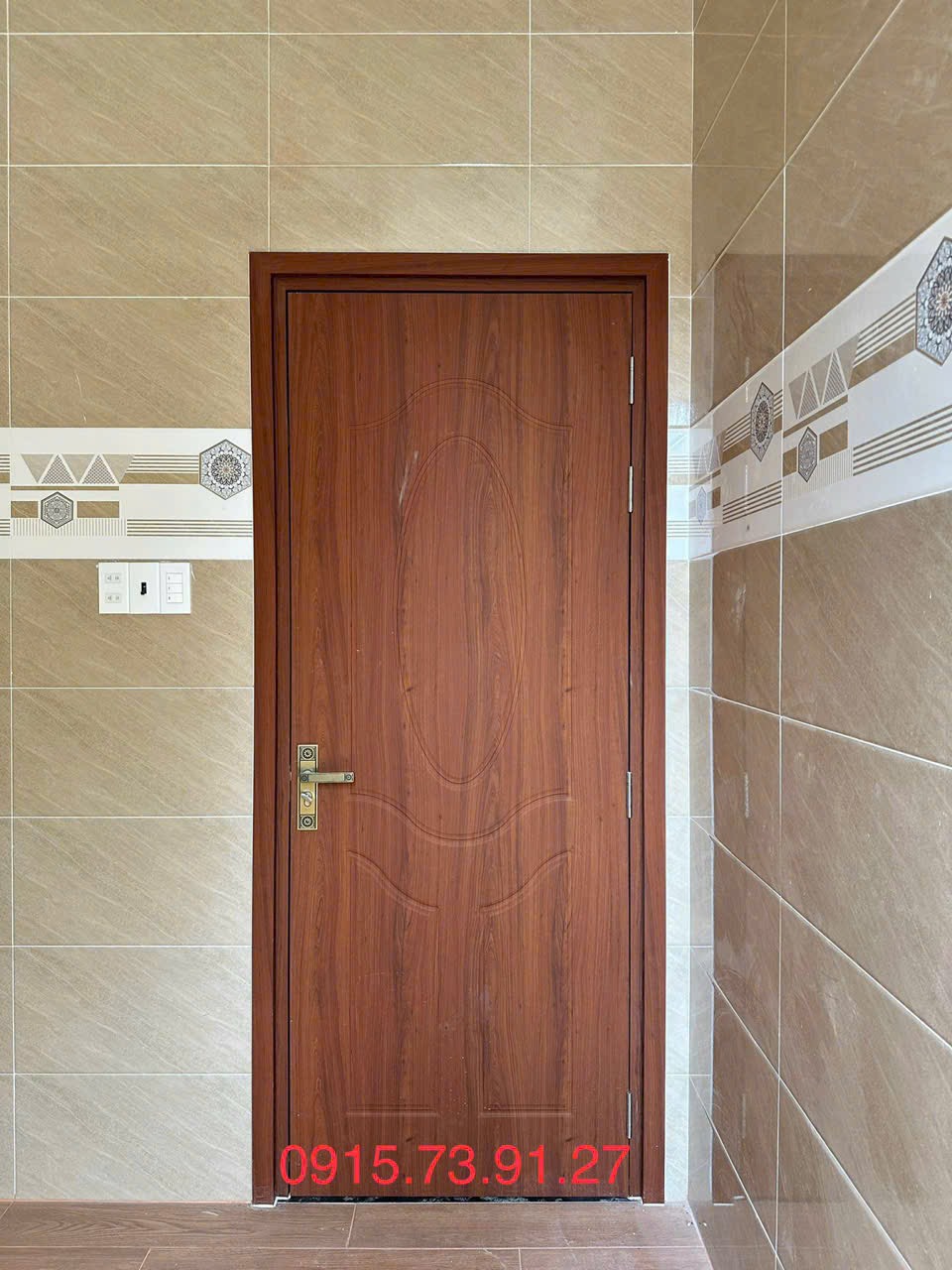 Cửa nhựa composite tại Trảng Bàng- tây Ninh- Cửa nhựa giả gỗ