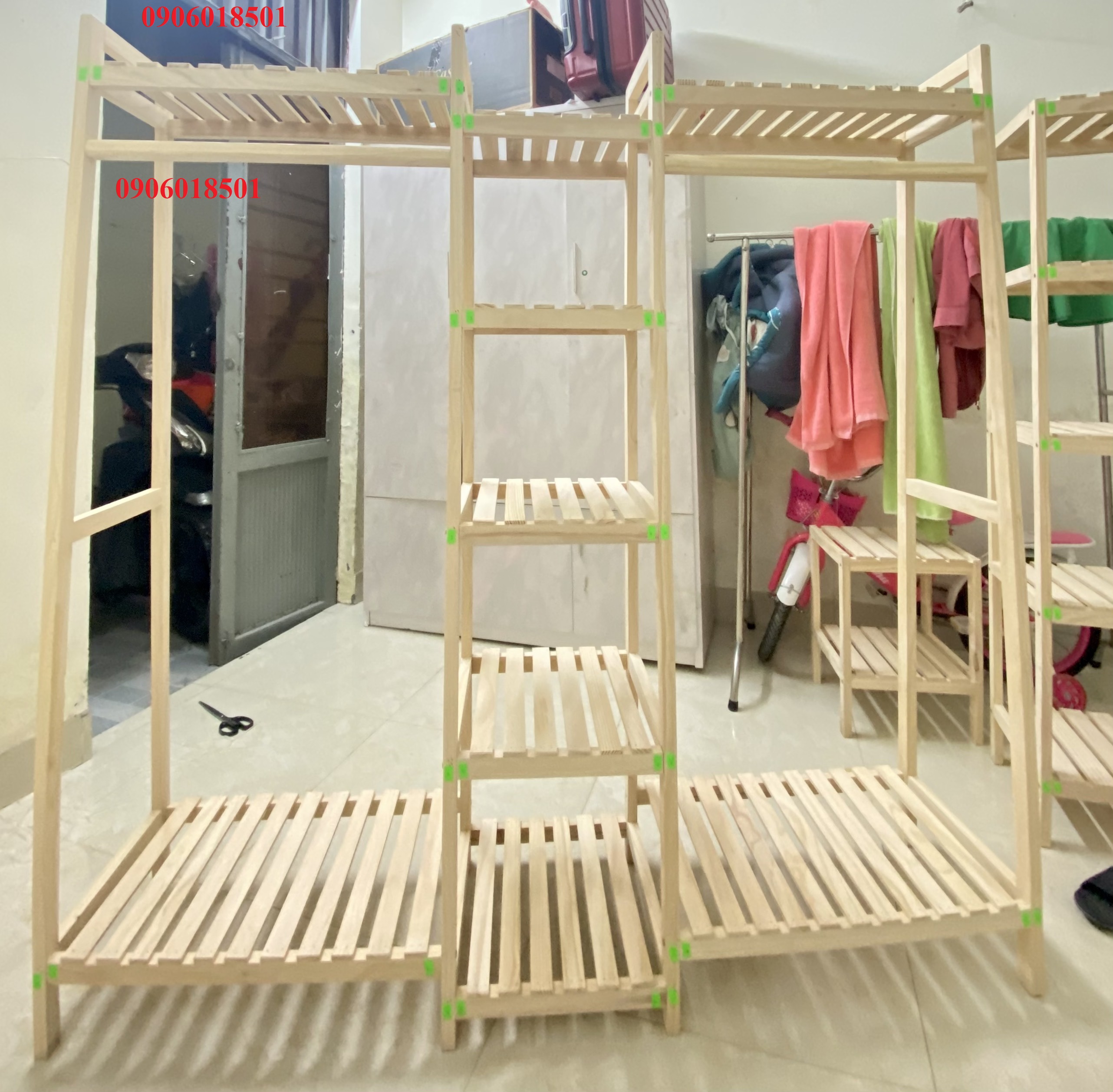 Zalo 0906018501 xem các mẫu kệ gỗ thông trang trí phòng tại Đà Nẵng