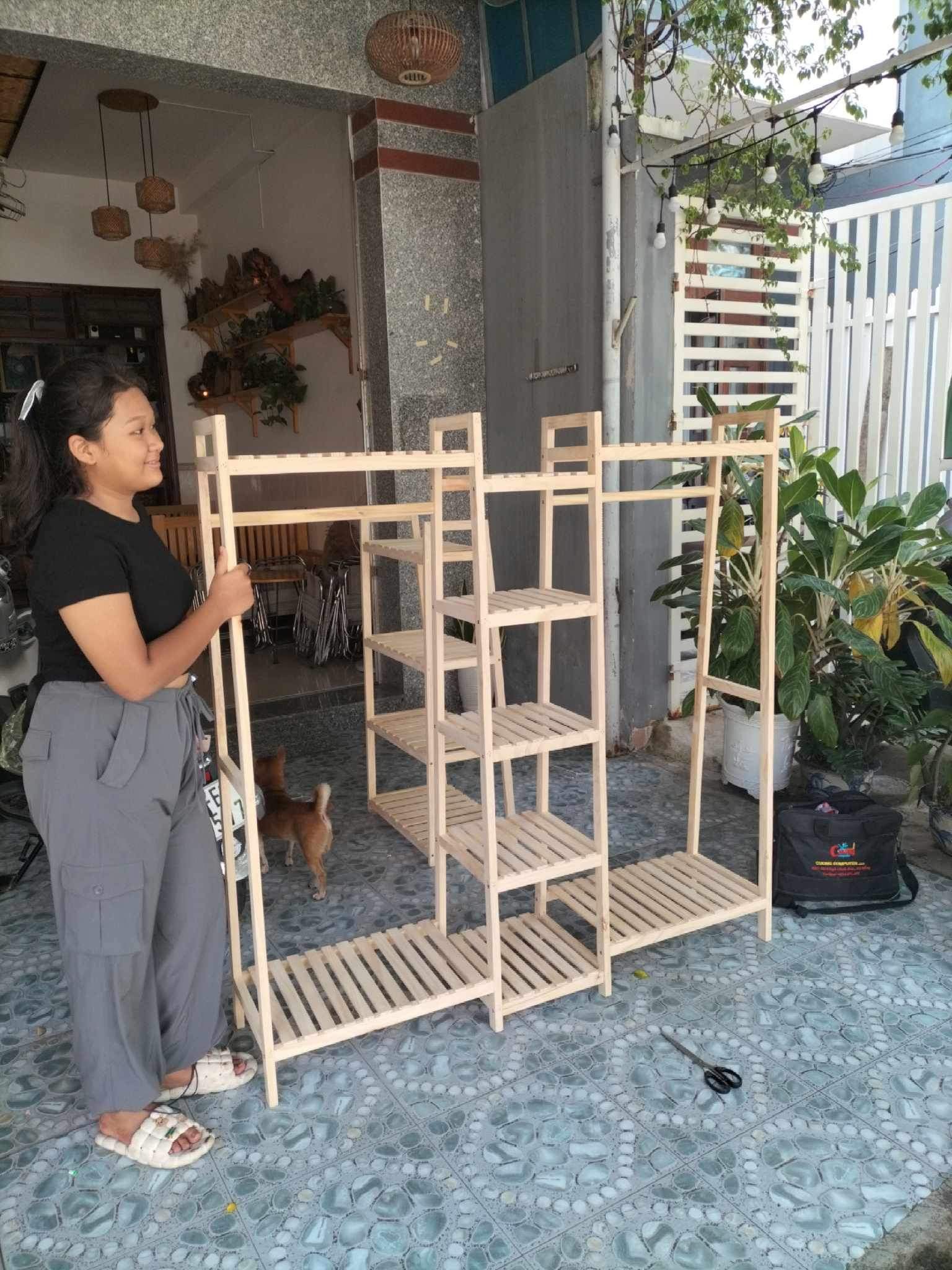 Shop chuyên Kệ gỗ thông Đà Nẵng 0906018501
