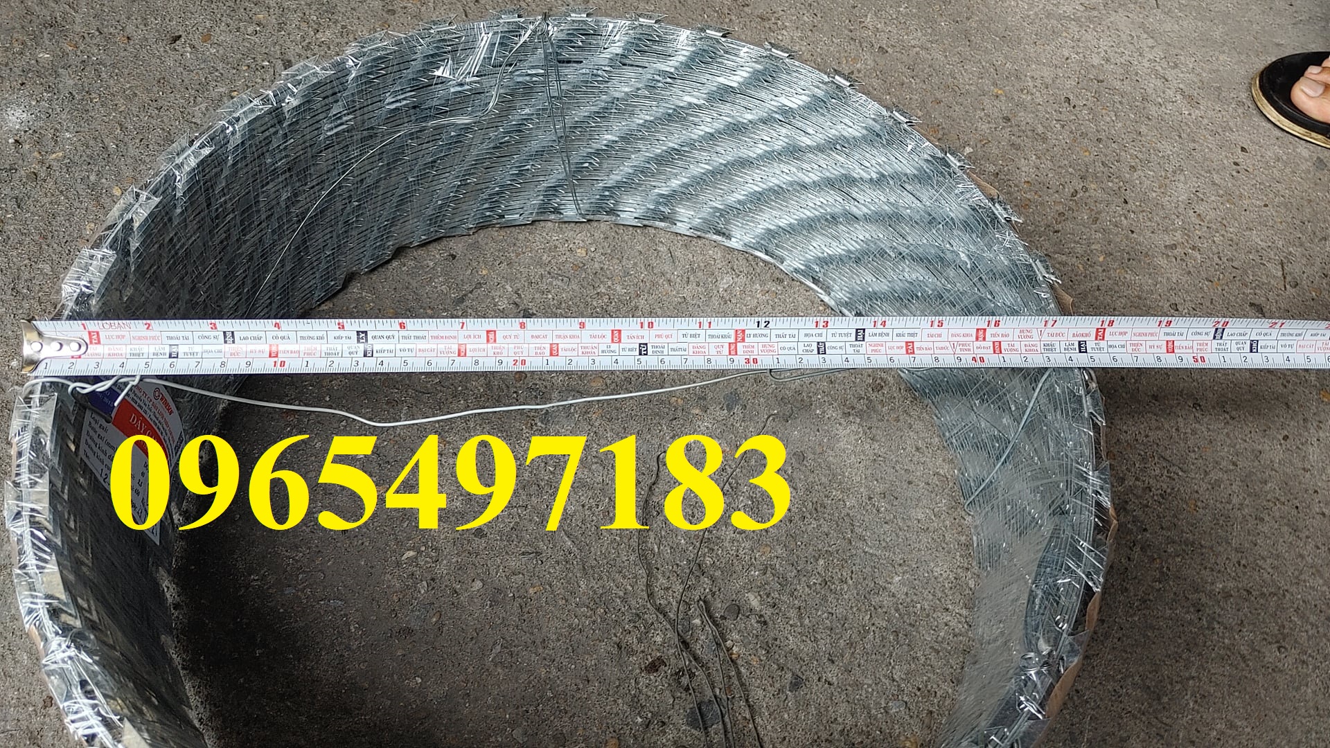 Dây gai tôn,dây thép gai lưỡi dao có sẵn đường kính 35,45,60, 80 cm