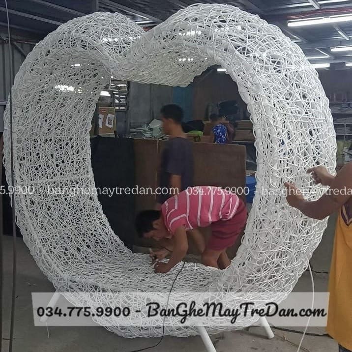 Ghế chụp ảnh ngoài trời tạo hình độc đáo