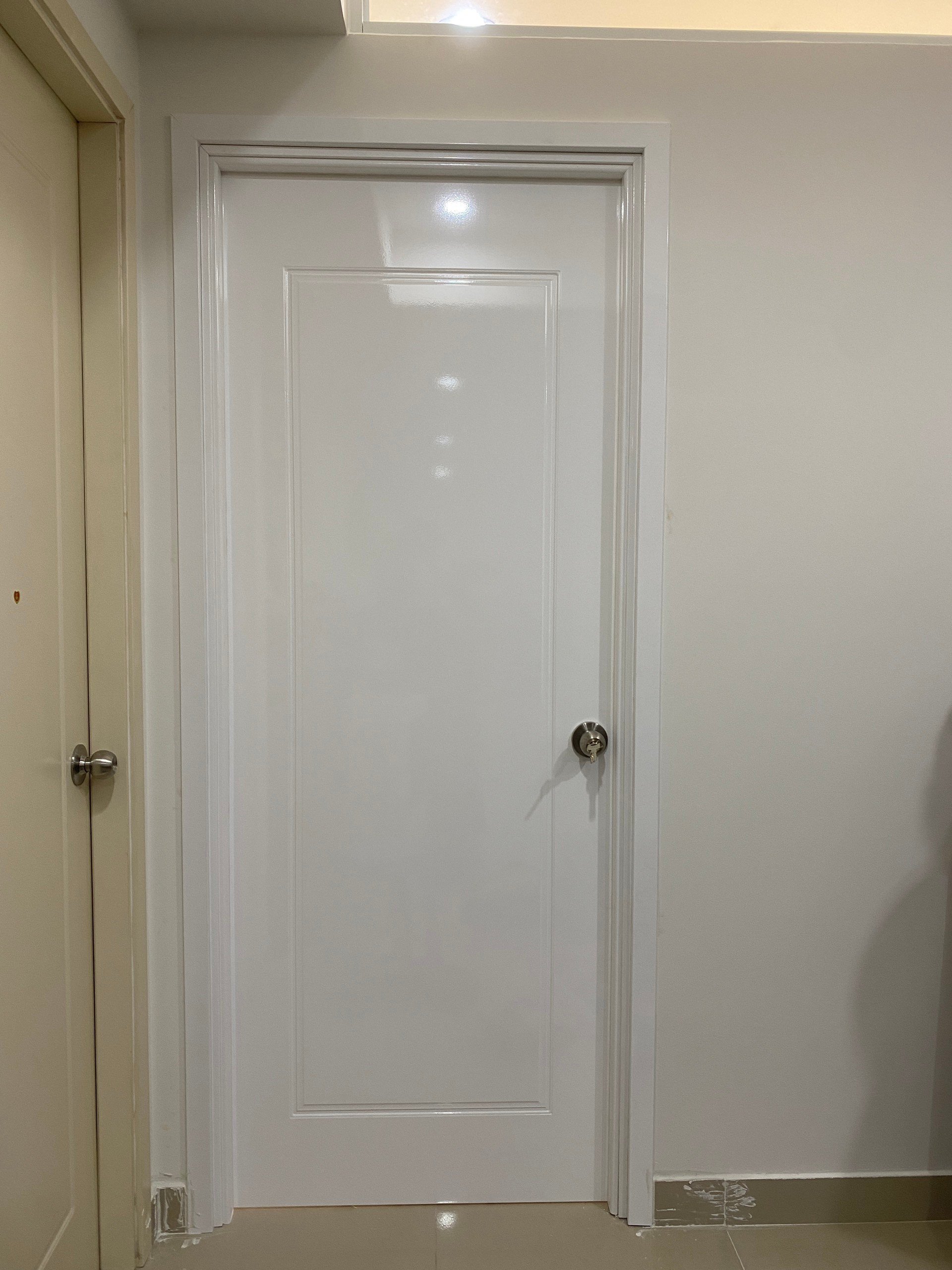 cửa nhựa gải gỗ sang bền đẹp cửa nhựa compociste