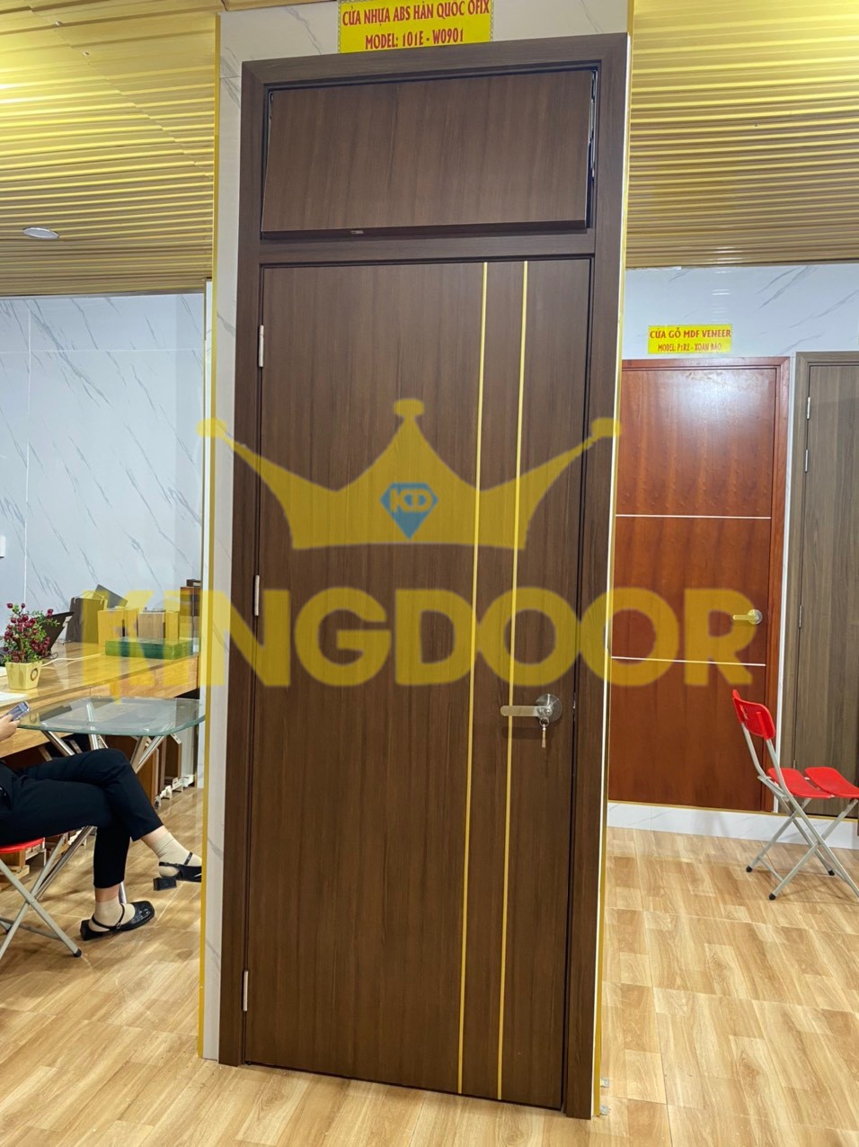 Cửa nhựa ABS Hàn Quốc Mẫu Đẹp Chỉ có Tại KINGDOOR dành cho phòng khách