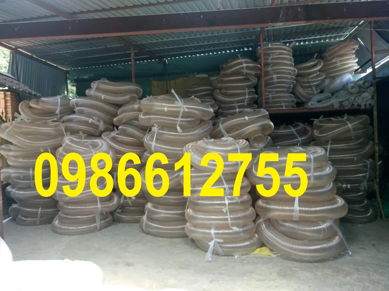 Ống hút bụi pu lõi thép mạ đồng luôn có sẵn ở kho tai bình dương