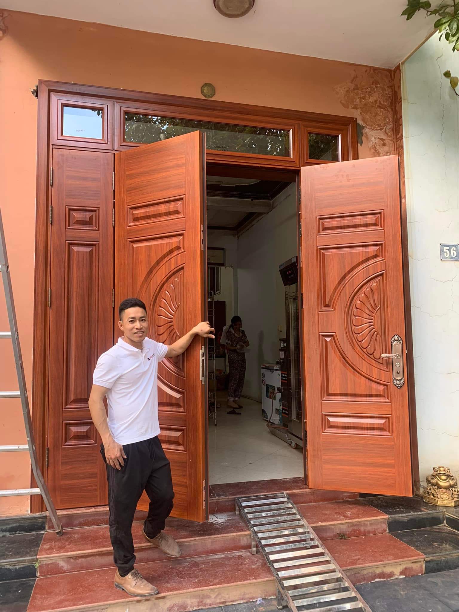 Cửa Thép Vân Gỗ tại Tiền Giang  Thương Hiệu Koffmann