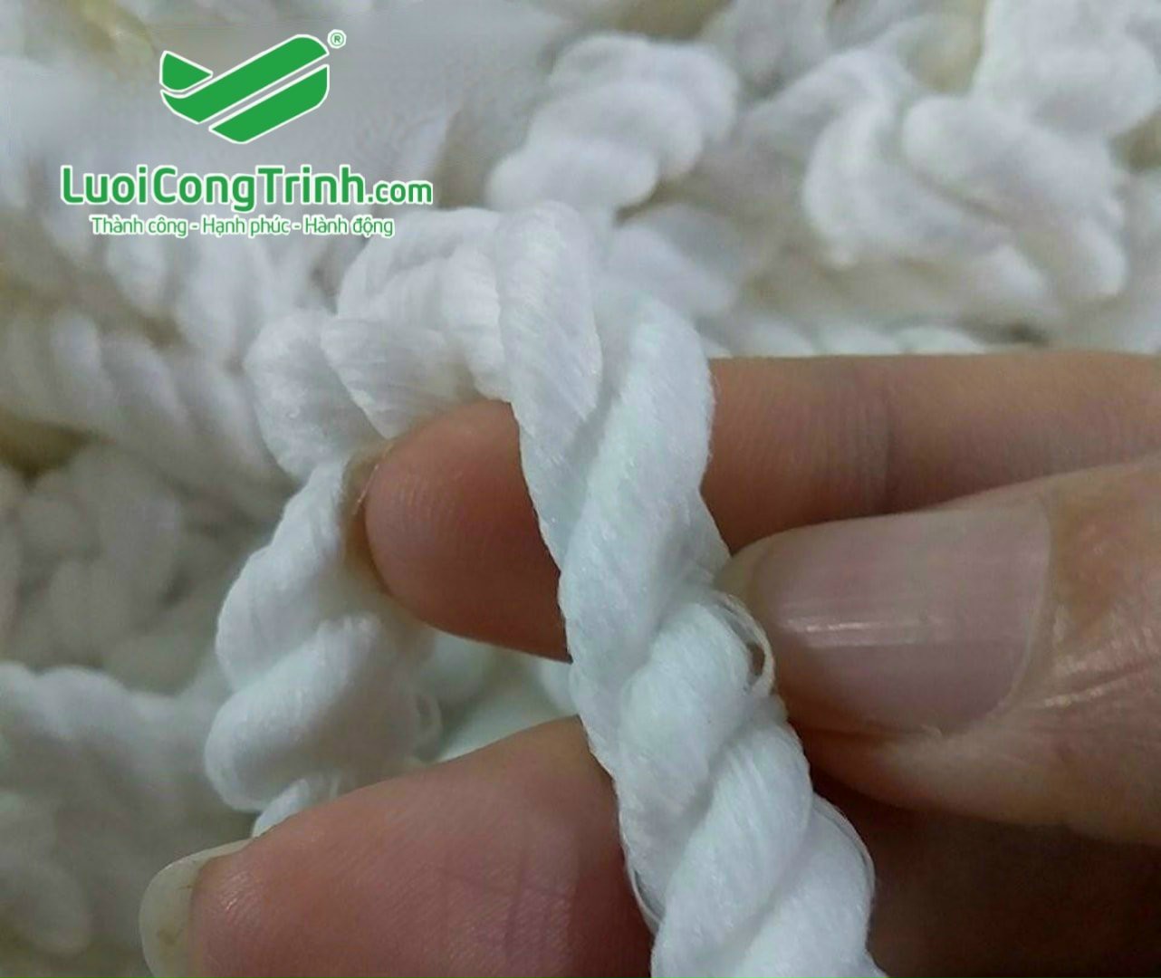 Lưới Dù dùng che chắn và thi công công trình xây dựng