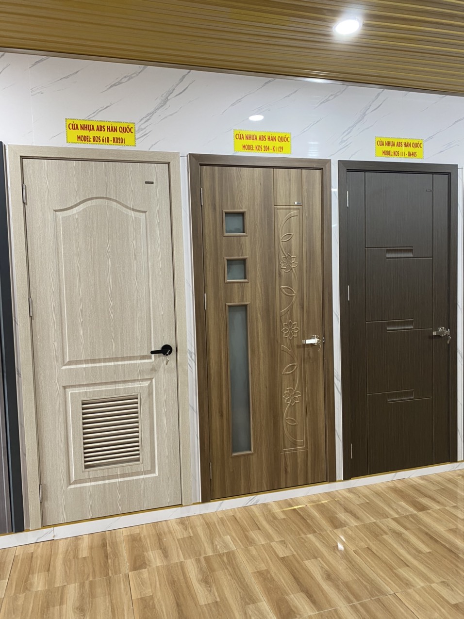 Cửa nhựa ABS Hàn Quốc KOS Tháng 1 mẫu mới nhất và đẹp, chất lượng nhất