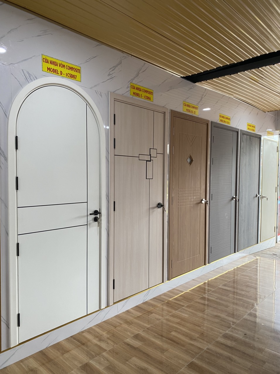 Cửa nhựa Composite chất lượng và đẹp nhất tại KINGDOOR