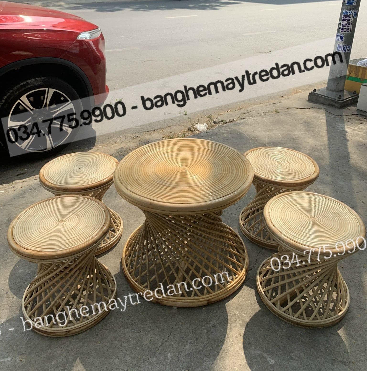 Đôn mây tròn - Bàn ghế mây tre lá tại Sài gòn