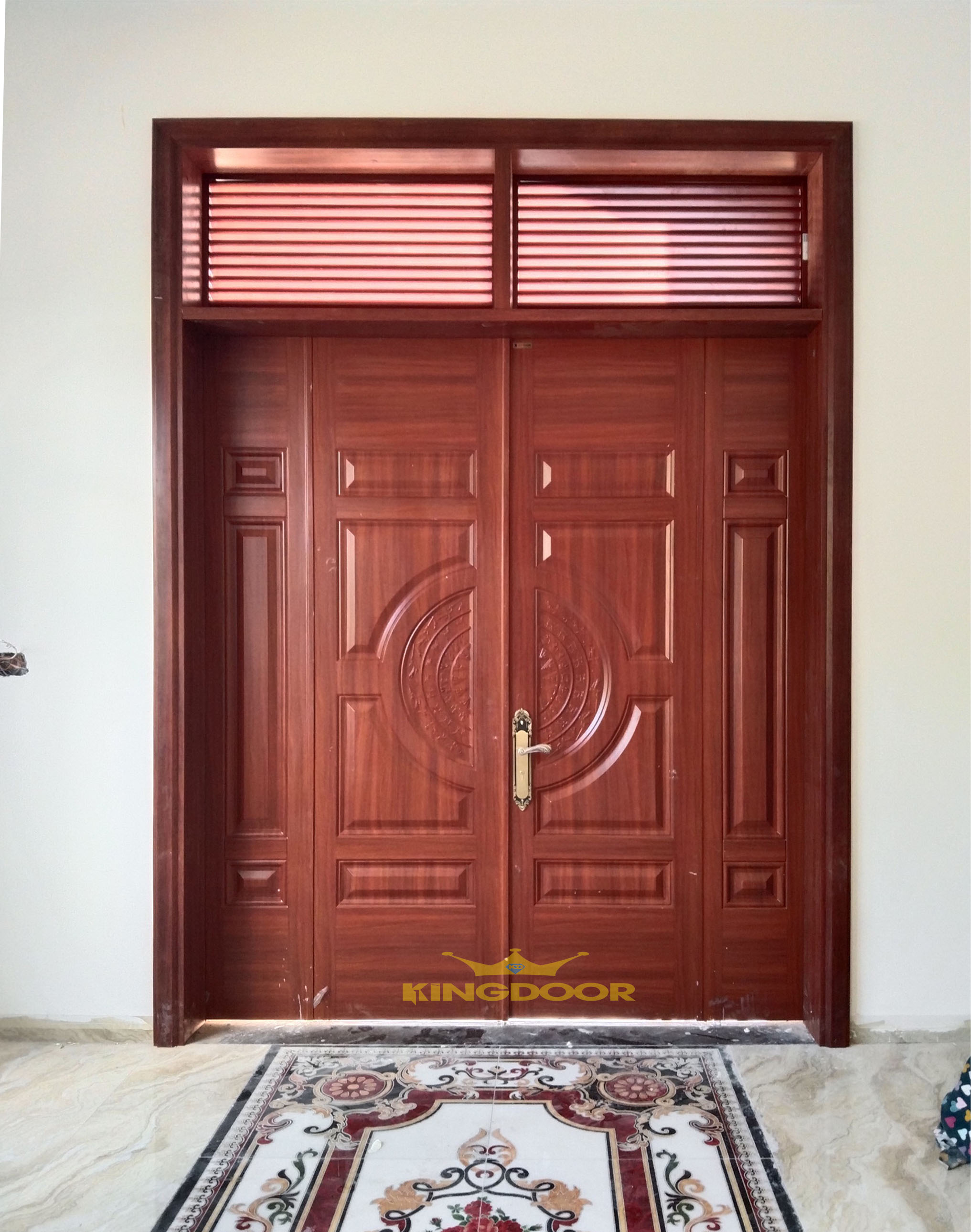Cửa Thép vân gỗ tại Phú giáo - Bình Dương