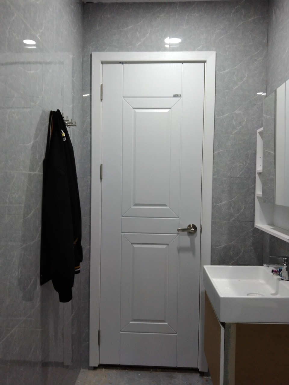 Cửa Nhựa Hàn Quốc Giá Rẻ  Lh: 0916501927 để xem báo giá