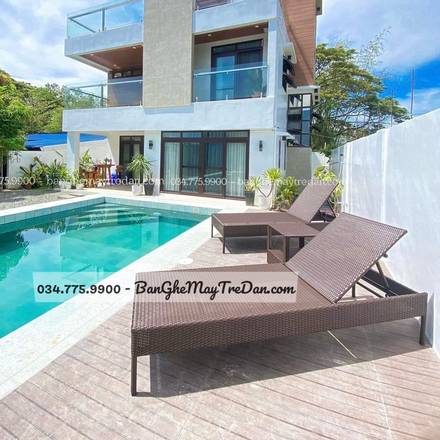 Giường nằm tắm nắng bằng nhựa giả mây cao cấp