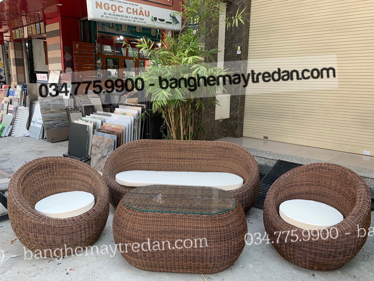 Bộ salon trứng màu nâu gỗ để phòng khách