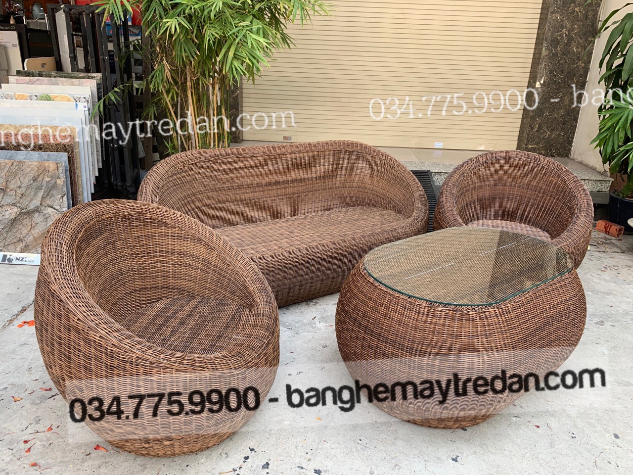 Bộ salon trứng màu nâu gỗ để phòng khách