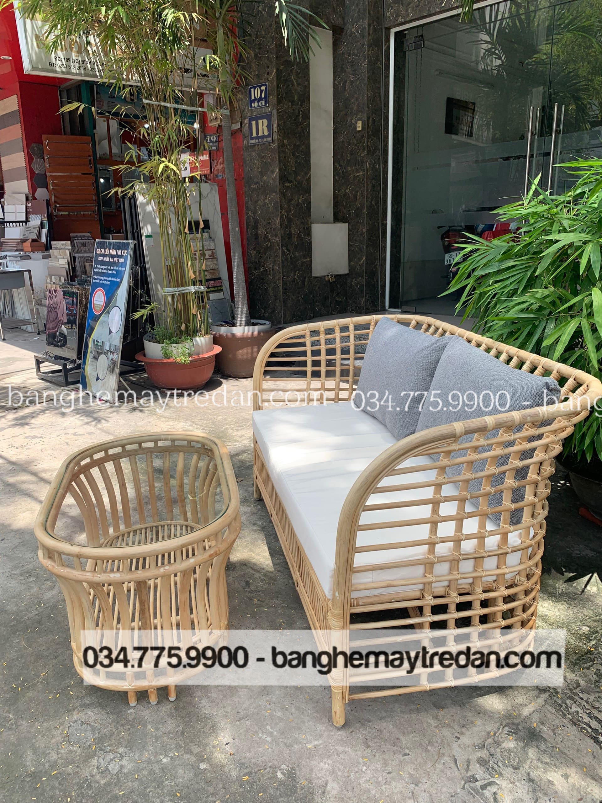 Sofa mây phòng khách hiện đại, sang trọng