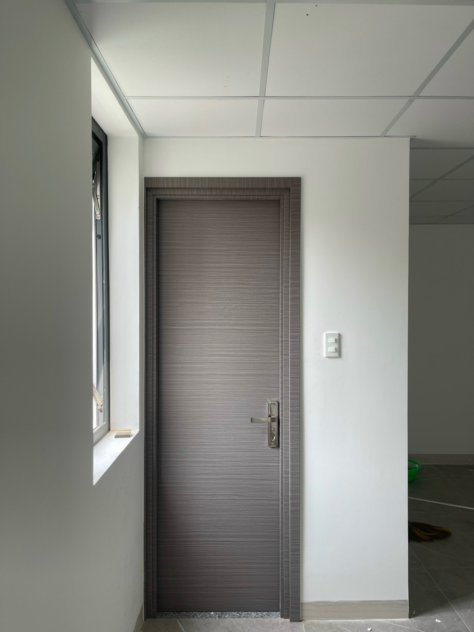 Báo giá cửa nhựa composite tại buôn ma thuật- giá cửa nhựa giả gỗ