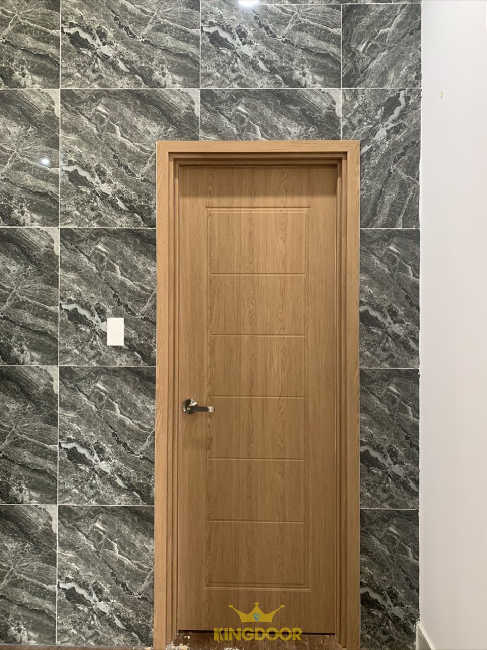 Cửa Nhựa Composite Tại Gò Vấp  Báo Giá Mới Nhất Tháng 4