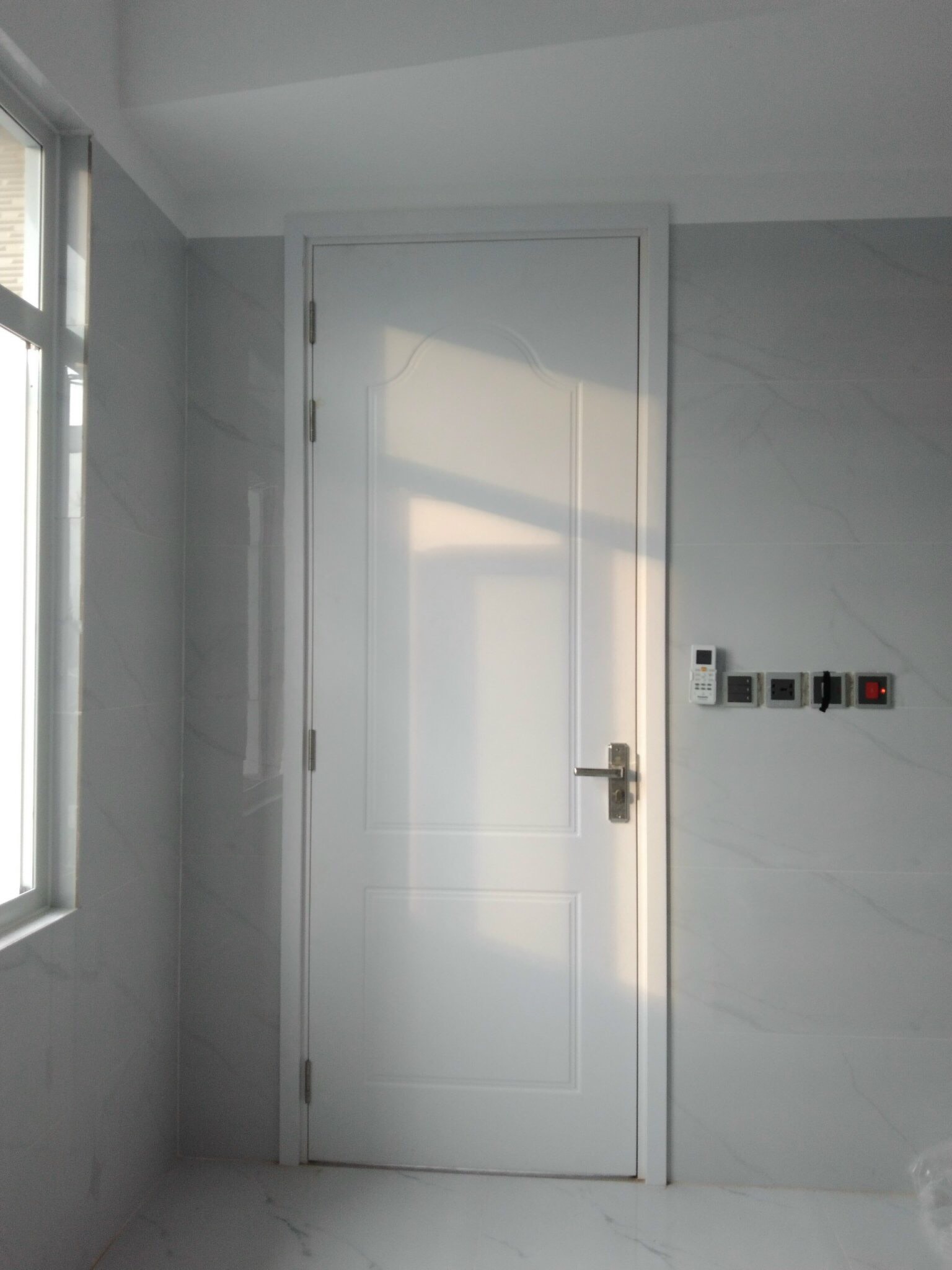 Cửa Nhựa Composite Tại Hậu Giang  KINGDOOR xem chi tiết