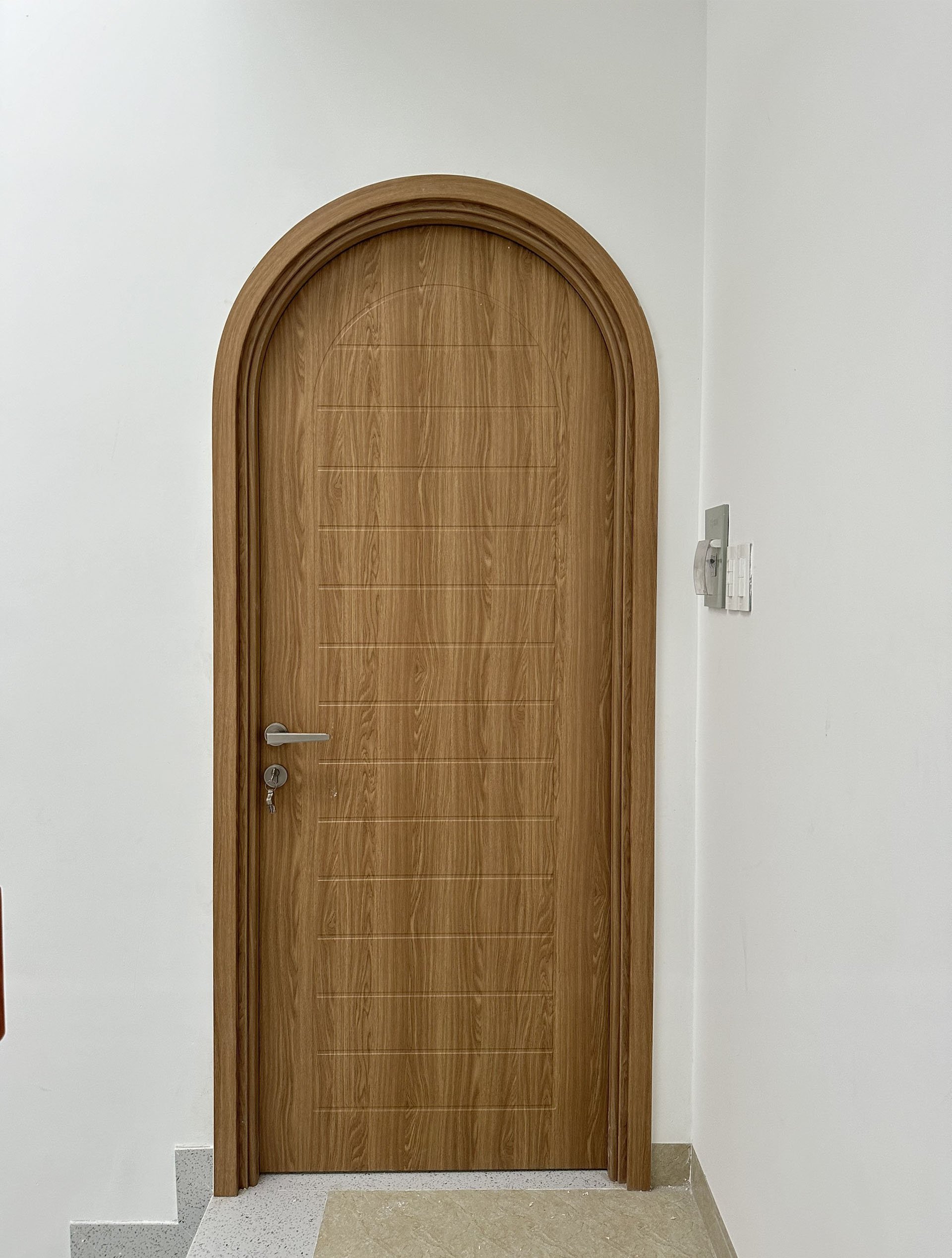 Giá cửa vòm nhựa composite tại Bình Dương- Mẫu cửa hiện đại