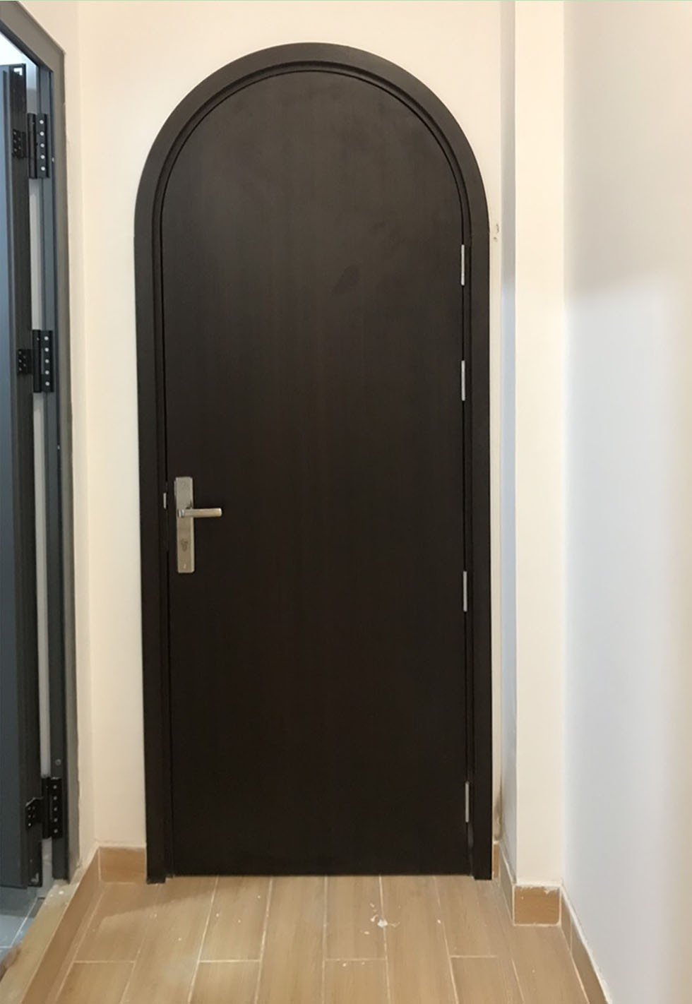 Giá cửa vòm nhựa composite tại Bình Dương- Mẫu cửa hiện đại