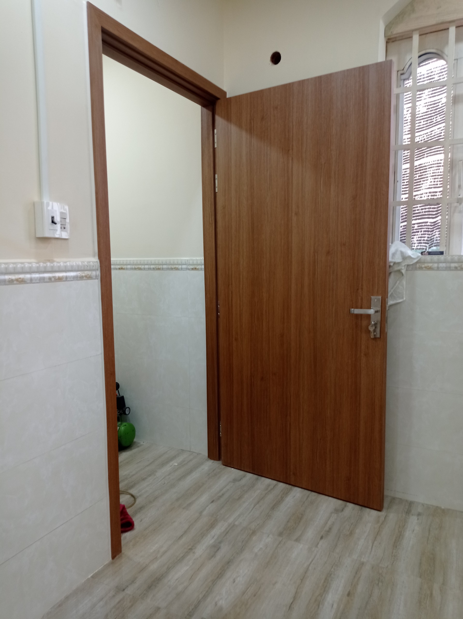 giá cưa nhựa composite tại đồng nai - chính hảng rẻ vs đẹp