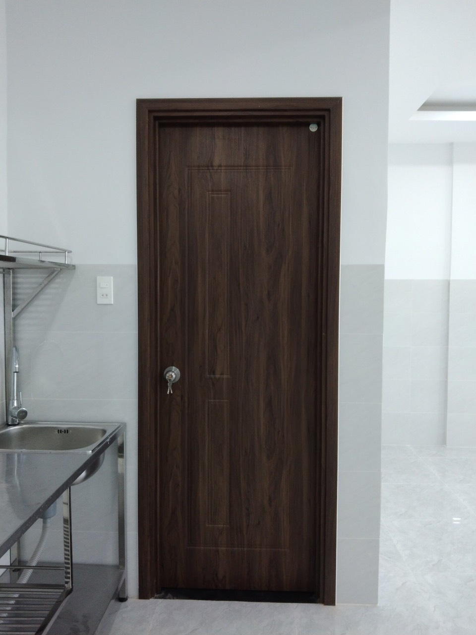 Cửa Nhựa Composite tại Đà Lạt – Cửa nhựa giá rẻ