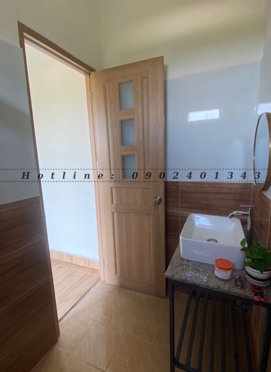 Mẫu Cửa Nhựa Giá Rẻ Mới Nhất 1.800.000 VNĐ/1Bộ